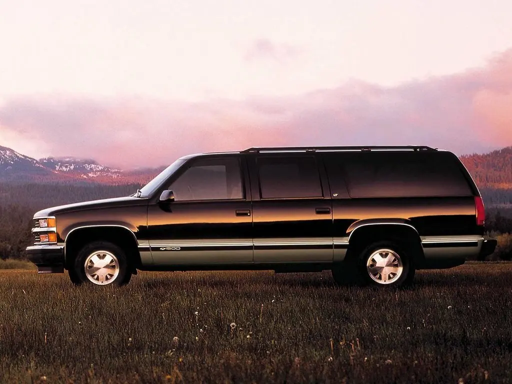 Chevrolet Suburban VIII Внедорожник 5 дв. — сүрөт 2