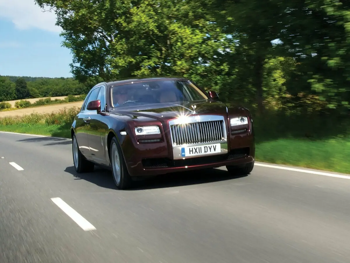 Rolls-Royce Ghost I (Series I) Седан Extended — фото 3