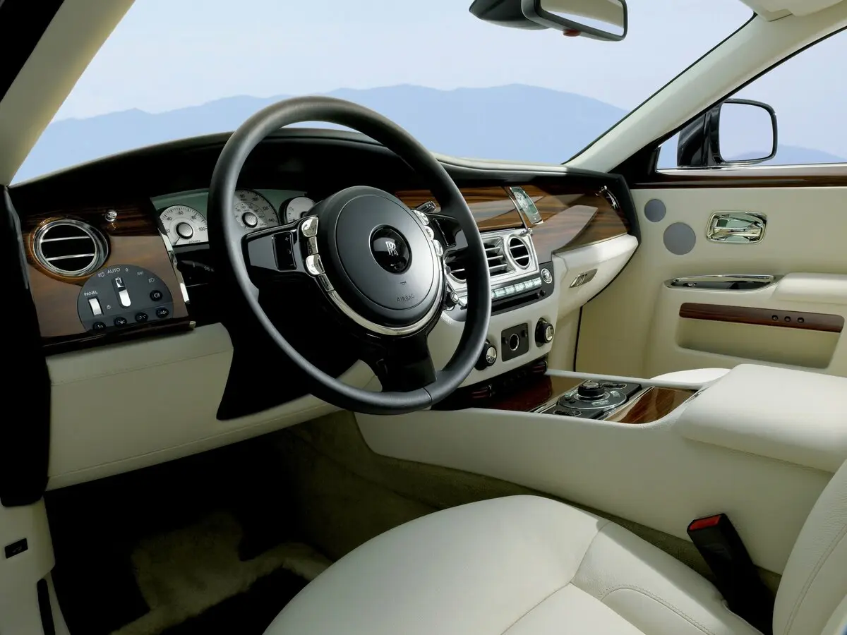 Rolls-Royce Ghost I (Series I) Седан Extended — фото 7