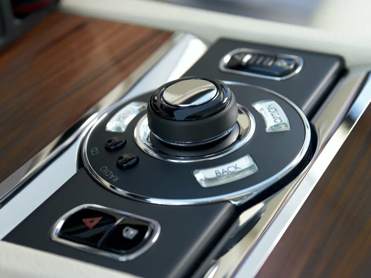 Rolls-Royce Ghost I (Series I) Седан Extended — фото 13