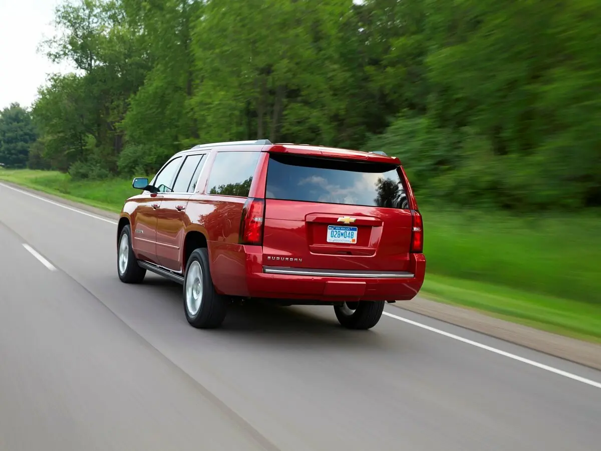 Chevrolet Suburban XI Внедорожник 5 дв. — сүрөт 4