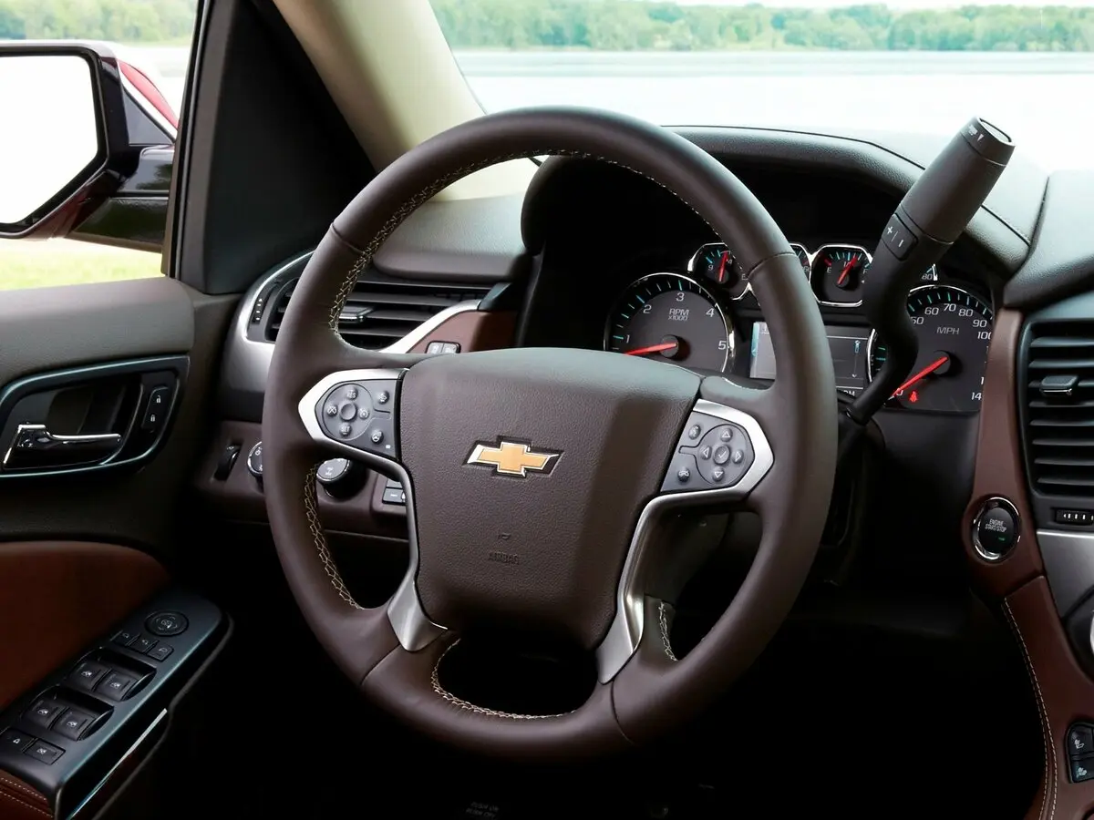 Chevrolet Suburban XI Внедорожник 5 дв. — сүрөт 7