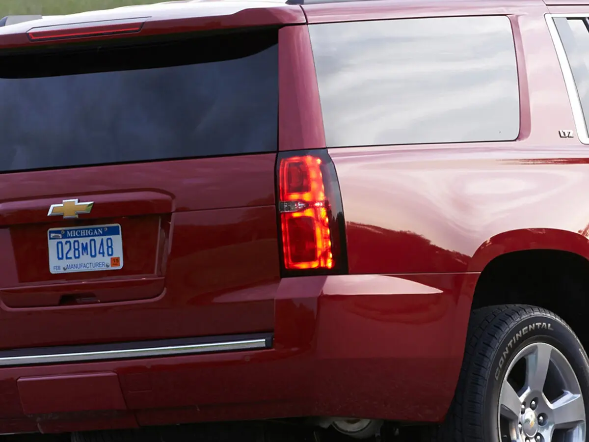 Chevrolet Suburban XI Внедорожник 5 дв. — сүрөт 11