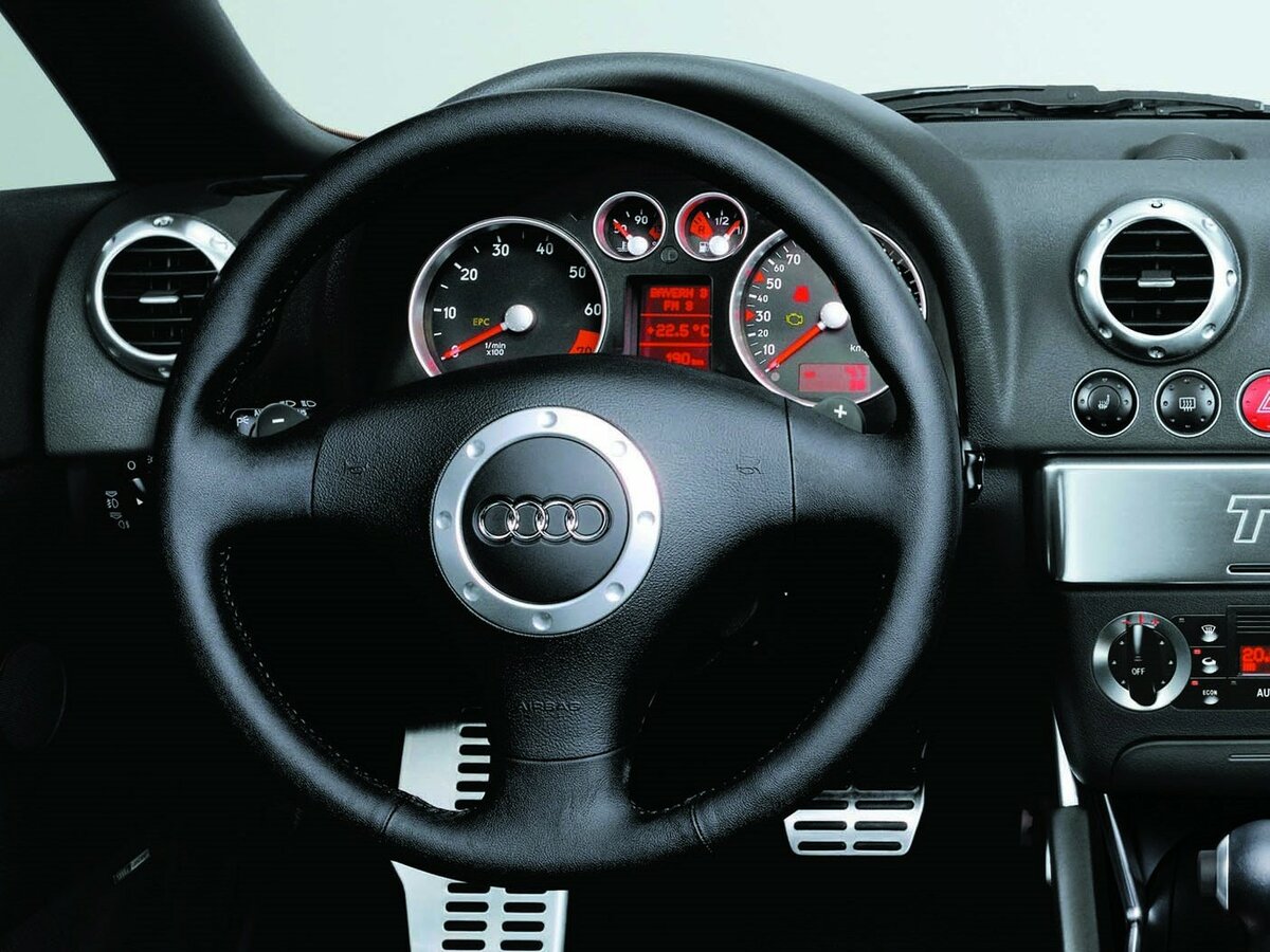 Audi TT I (8N) Рестайлинг Купе