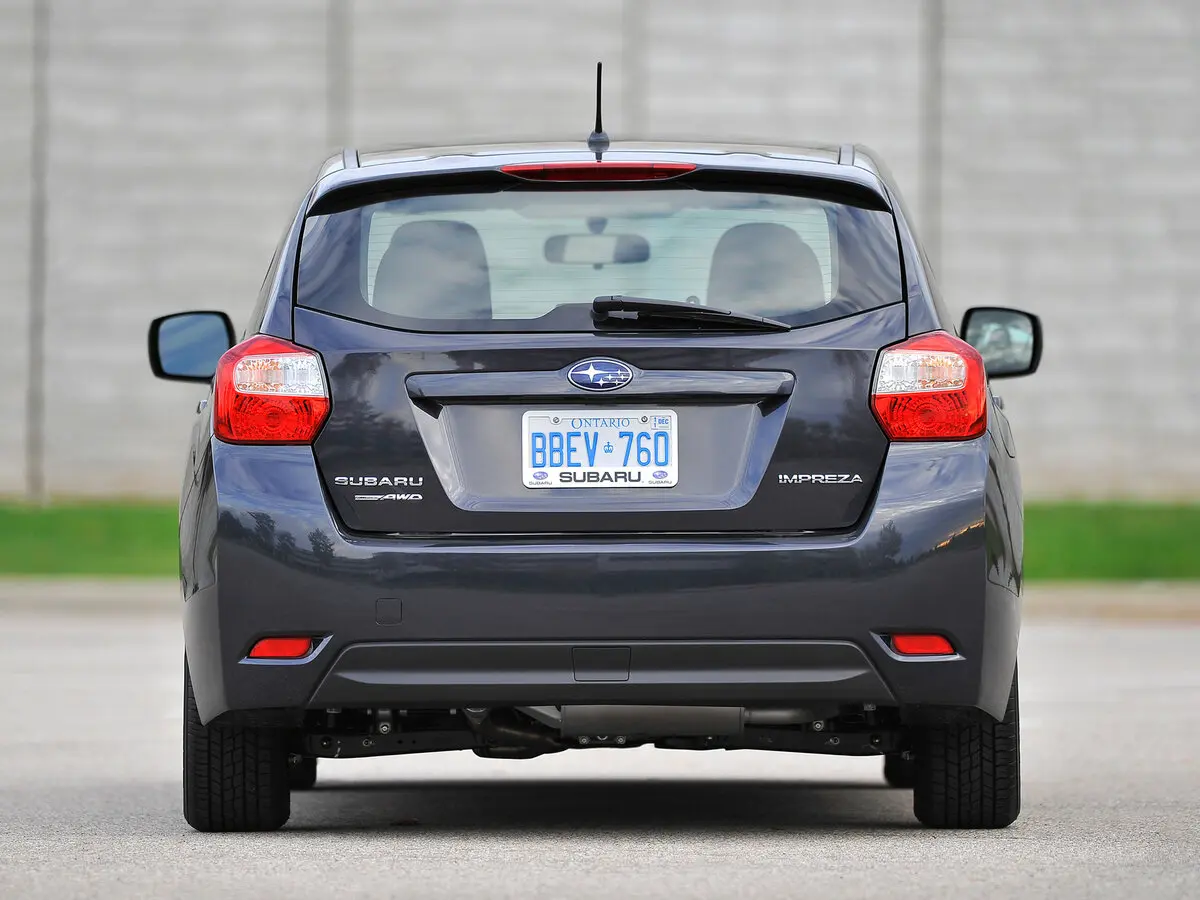 Subaru Impreza IV Хэтчбек 5 дв. — фото 4
