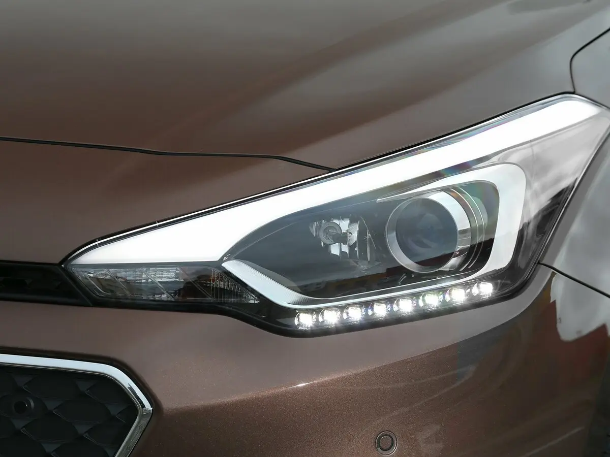 Hyundai i20 II Хэтчбек 5 дв. — сүрөт 12
