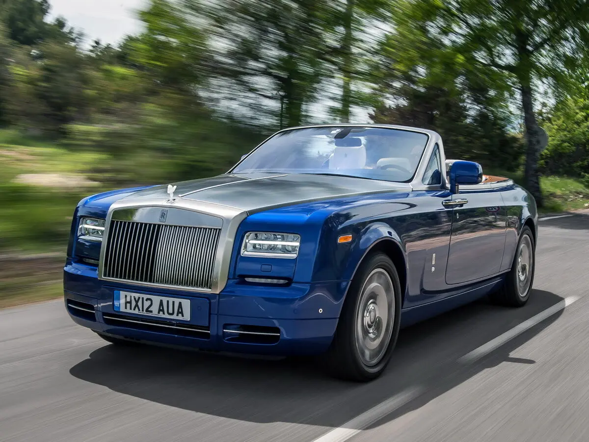 Rolls-Royce Phantom VII Рестайлинг (Series II) Кабриолет