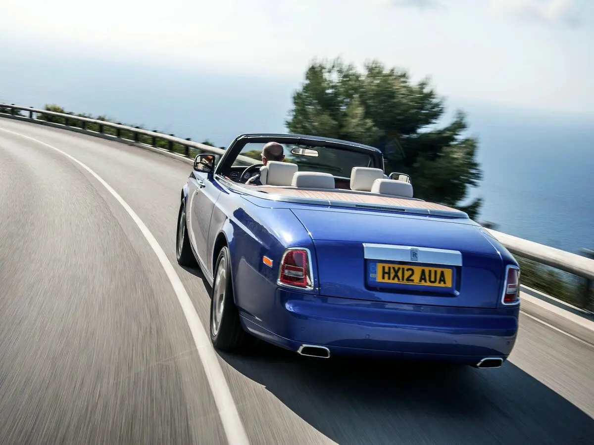 Rolls-Royce Phantom VII Рестайлинг (Series II) Кабриолет — сүрөт 4