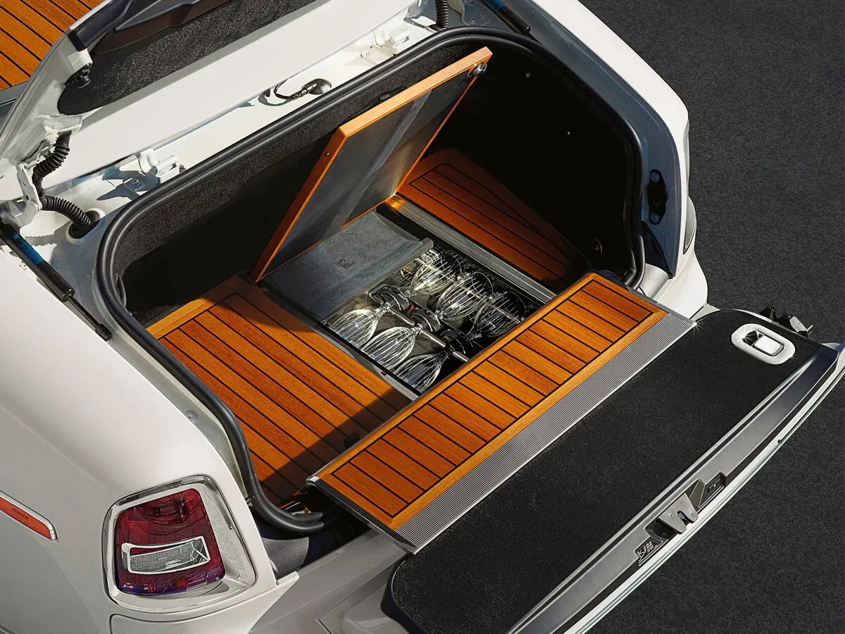 Rolls-Royce Phantom VII Рестайлинг (Series II) Кабриолет — сүрөт 10