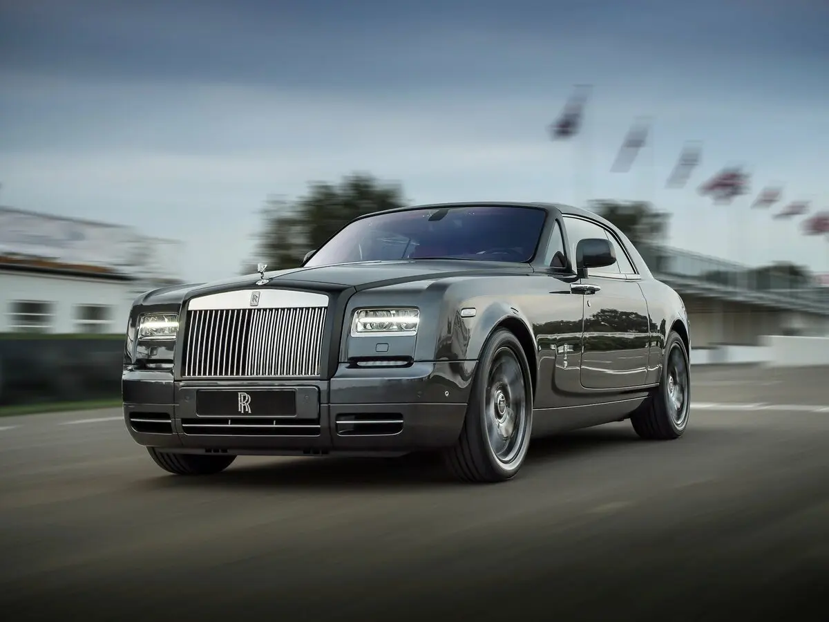 Rolls-Royce Phantom VII Рестайлинг (Series II) Купе