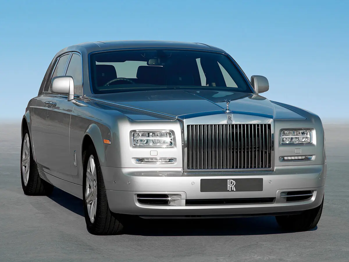 Rolls-Royce Phantom VII Рестайлинг (Series II) Седан — сүрөт 3