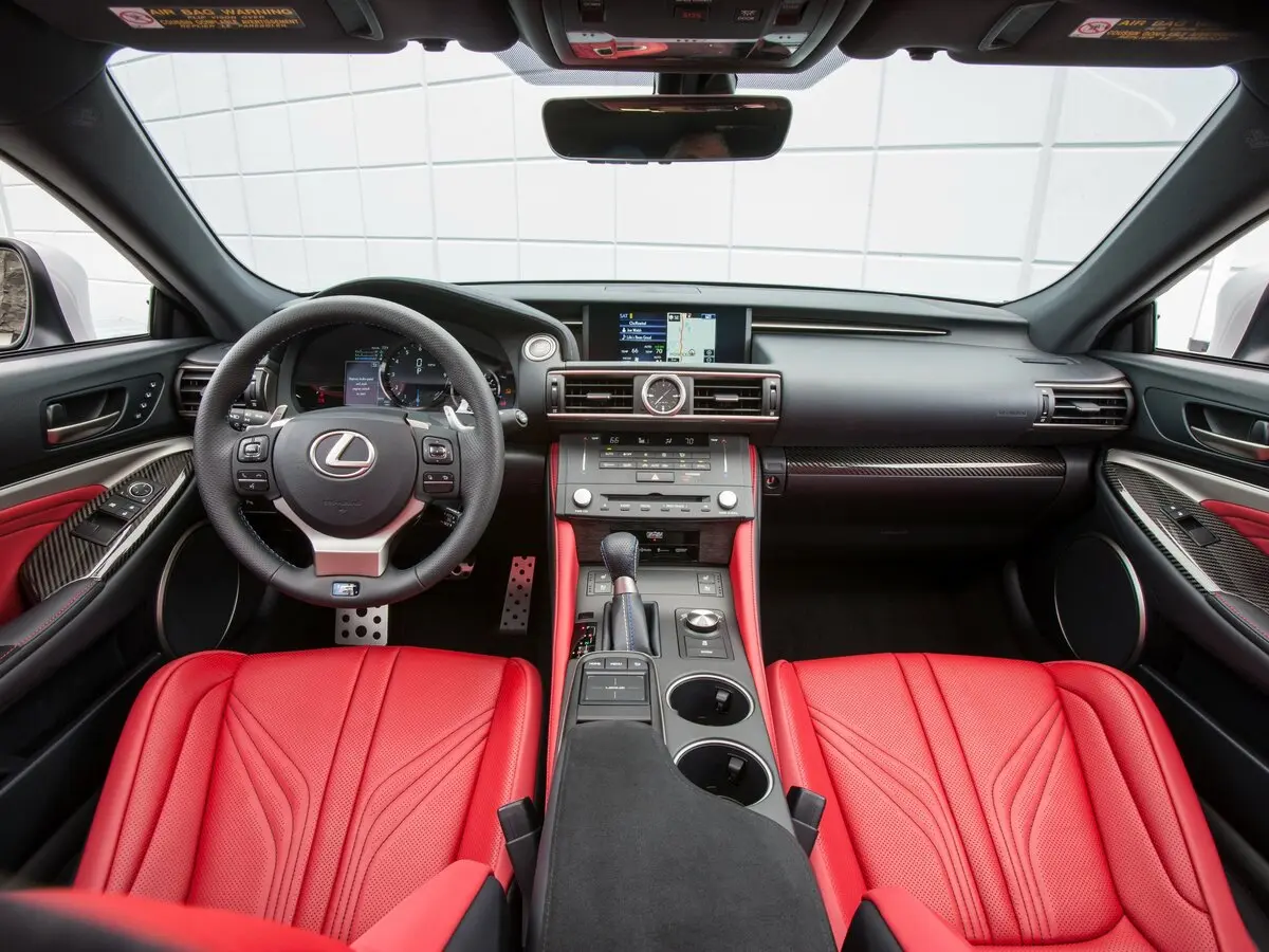 Lexus RC F I Купе — 照片 6