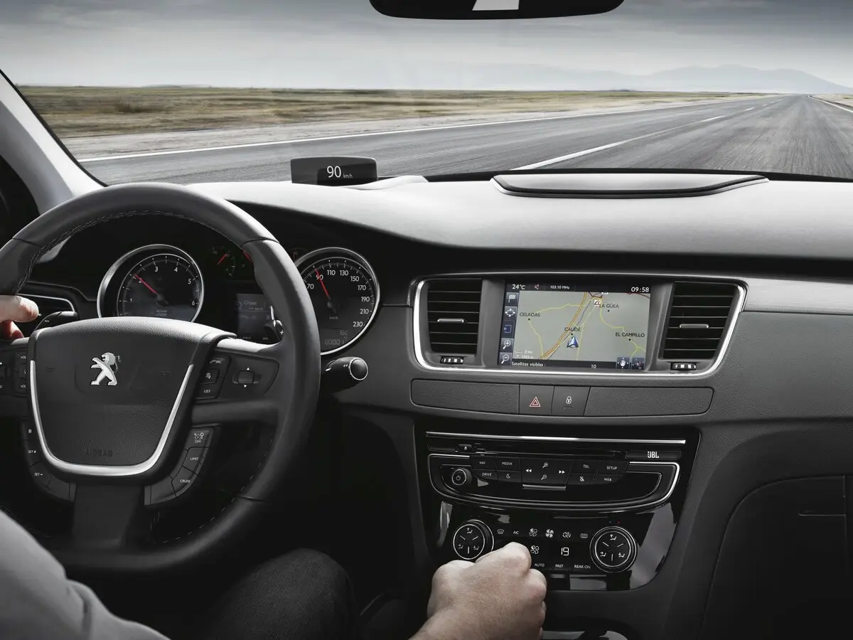 Peugeot 508 I Рестайлинг Универсал 5 дв. — сүрөт 5