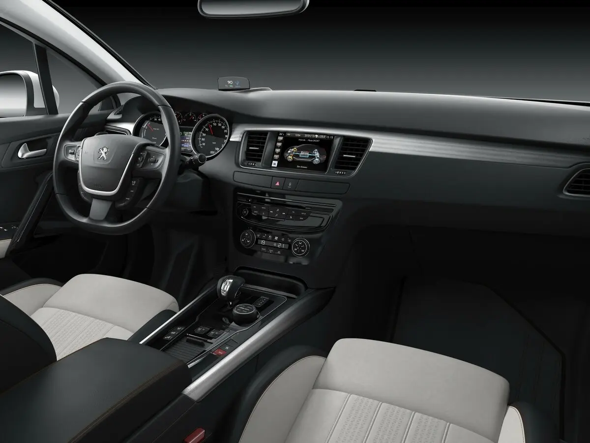 Peugeot 508 I Рестайлинг Универсал 5 дв. RXH — сүрөт 5