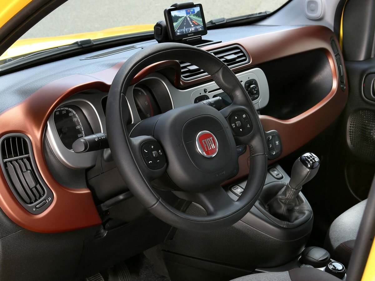 Fiat Panda III Хэтчбек 5 дв. Cross — фото 8