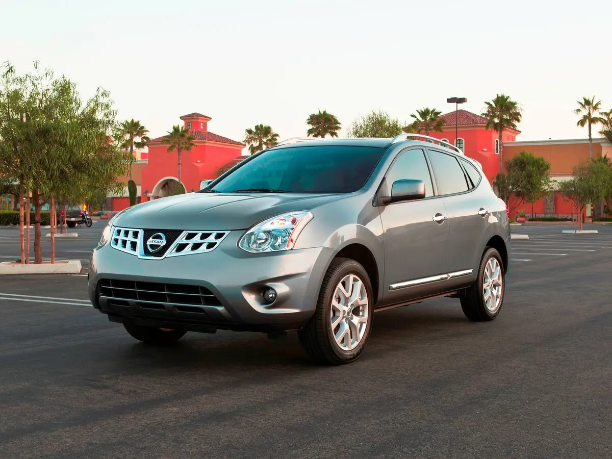Nissan Rogue I Рестайлинг