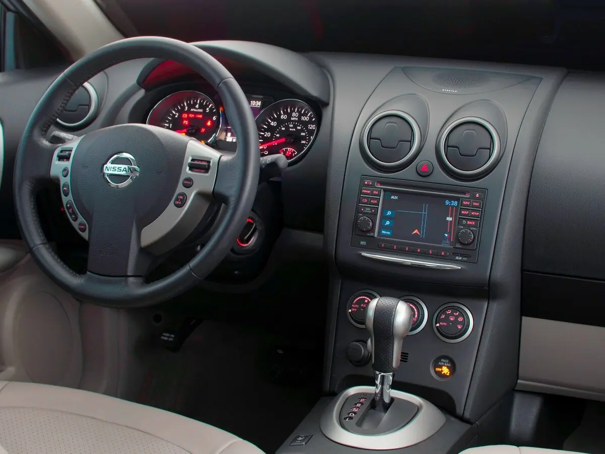 Nissan Rogue I Рестайлинг Внедорожник 5 дв. — сүрөт 4
