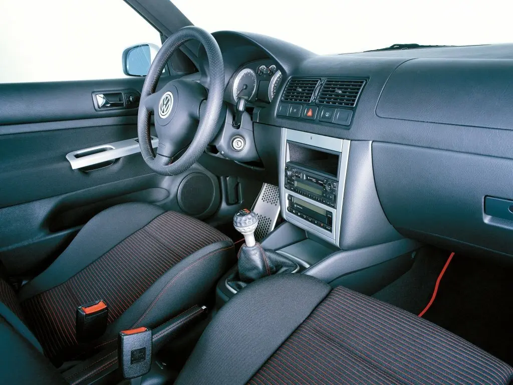 Volkswagen Golf GTI IV Хэтчбек 3 дв. — сүрөт 6