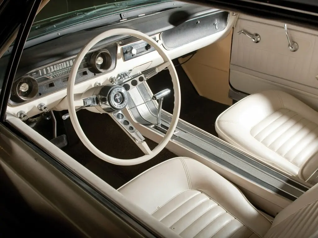 Ford Mustang I Купе — сүрөт 4