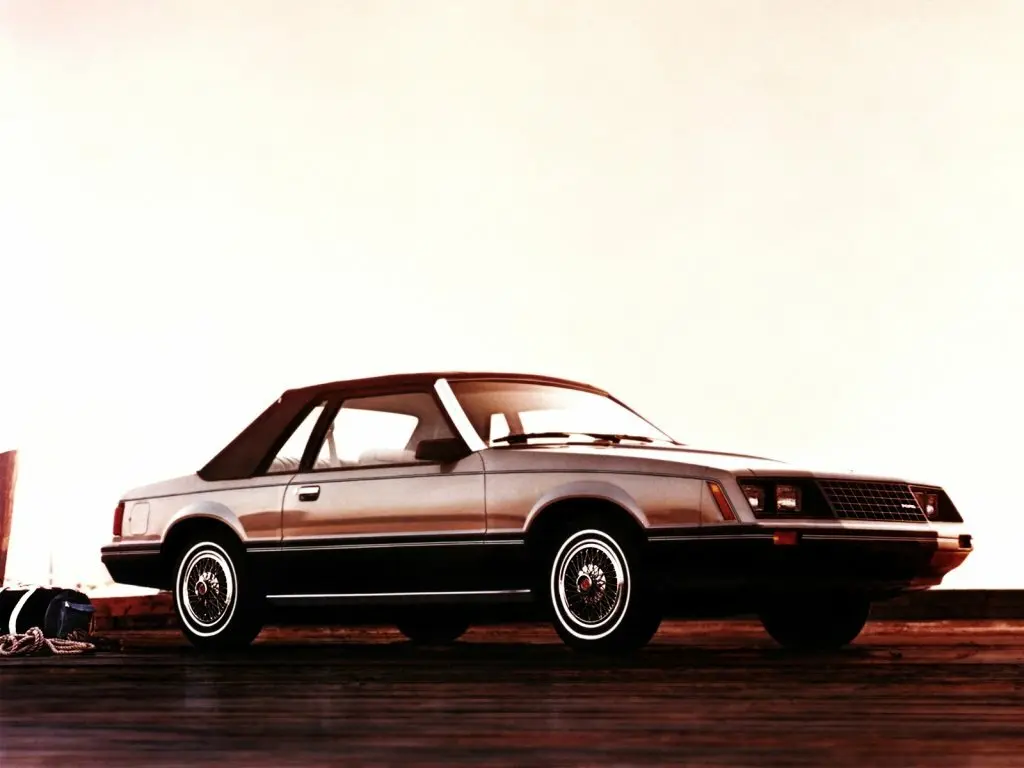 Ford Mustang III Купе — photo 2