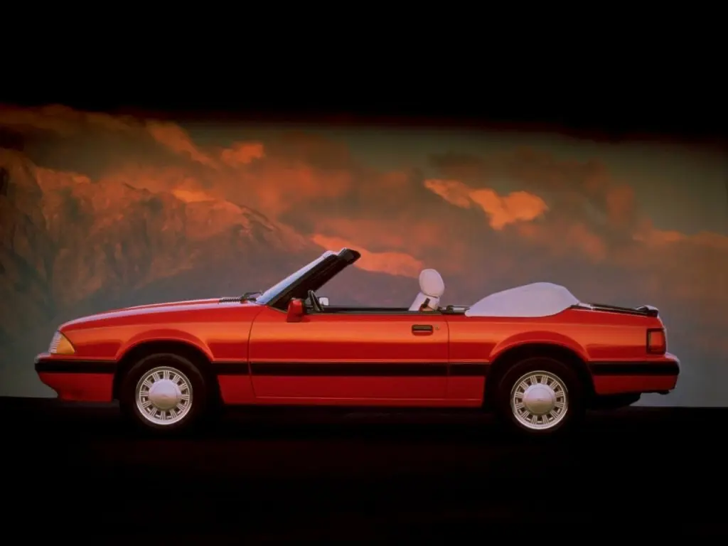 Ford Mustang III Рестайлинг Кабриолет — сүрөт 2