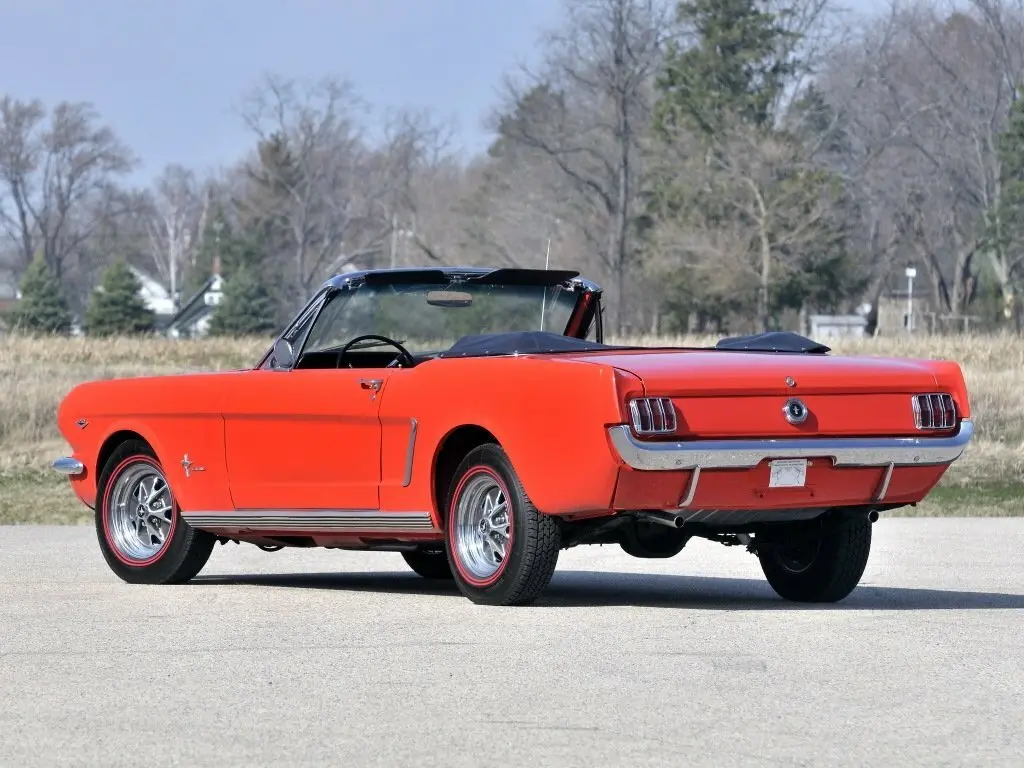 Ford Mustang I Кабриолет — сүрөт 3