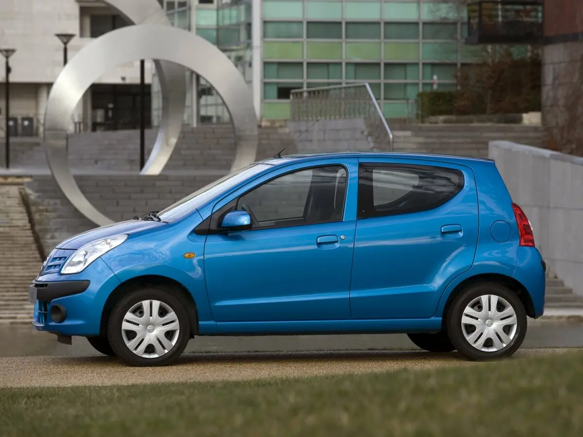Nissan Pixo I Хэтчбек 5 дв. — сүрөт 2