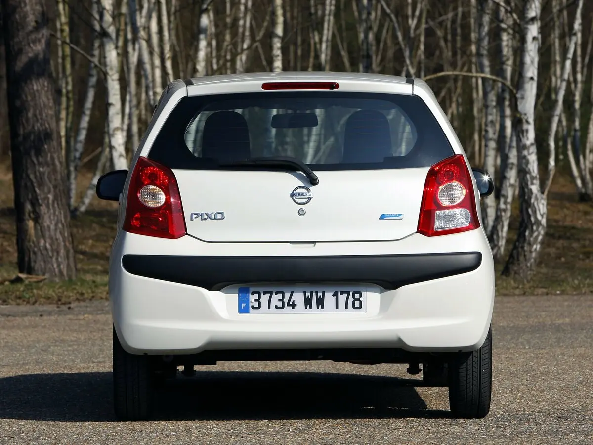 Nissan Pixo I Хэтчбек 5 дв. — сүрөт 4
