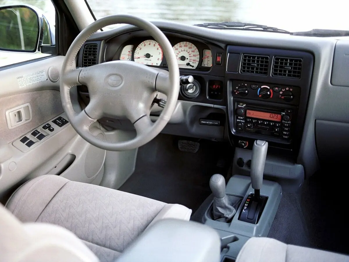 Toyota Tacoma I Рестайлинг Пикап Двойная кабина Double Cab — сүрөт 5