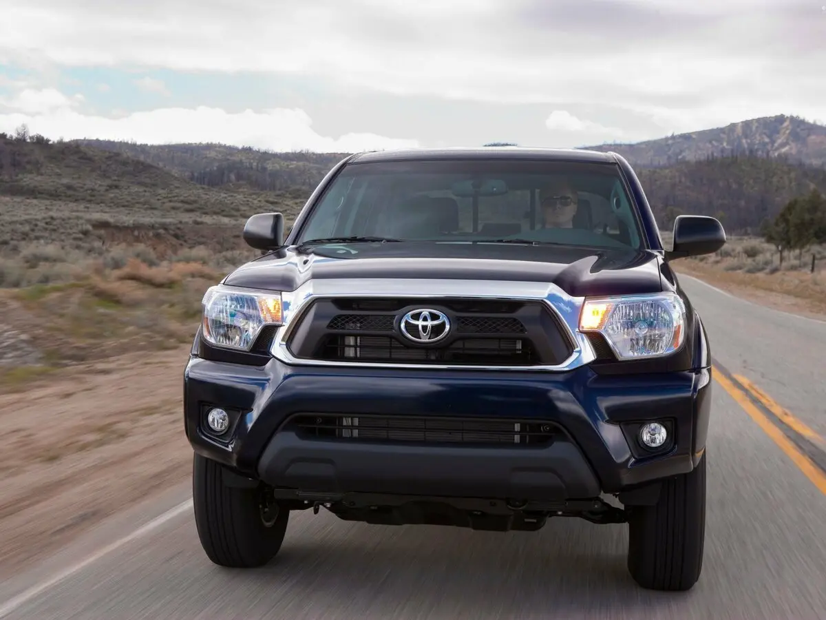 Toyota Tacoma II Рестайлинг Пикап Двойная кабина — photo 3
