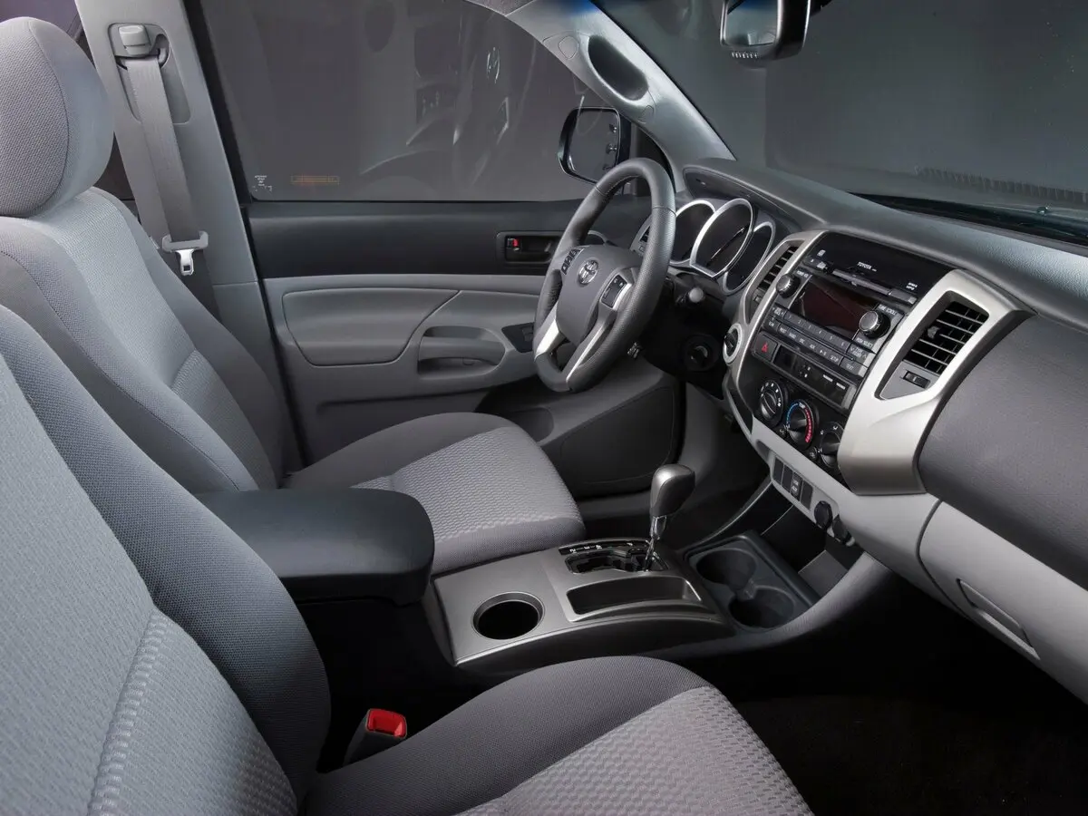 Toyota Tacoma II Рестайлинг Пикап Двойная кабина — photo 6