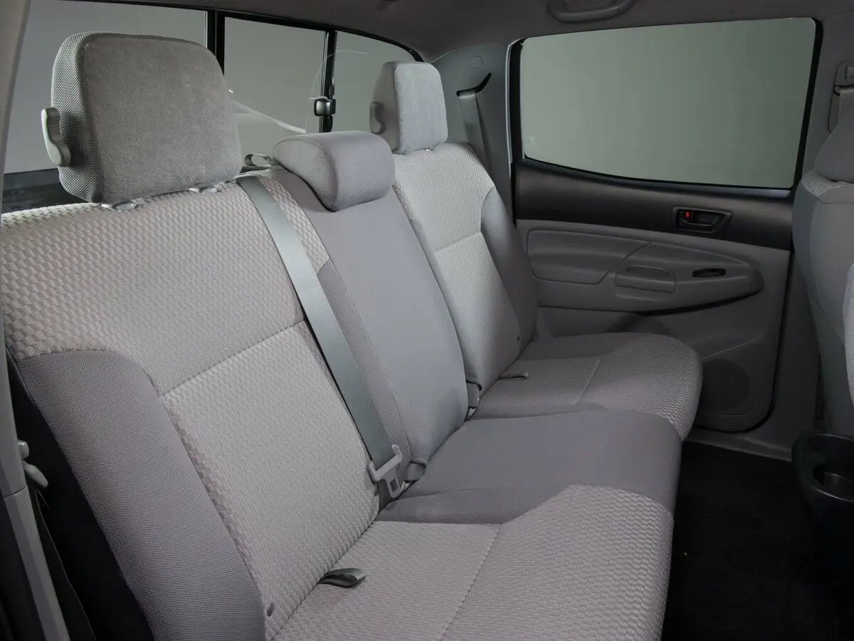 Toyota Tacoma II Рестайлинг Пикап Двойная кабина — photo 9