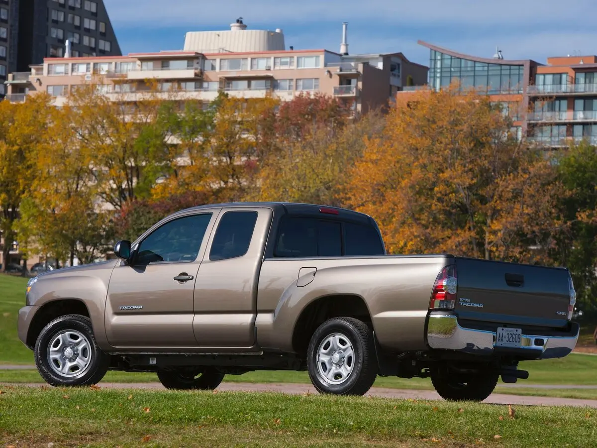 Toyota Tacoma II Рестайлинг Пикап Полуторная кабина Access Cab — 照片 3