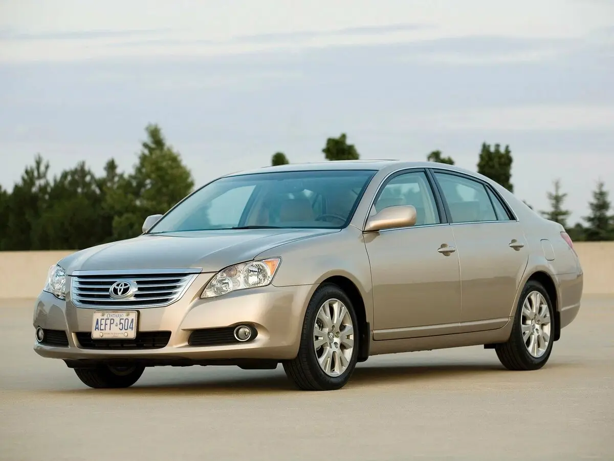 Toyota Avalon III Рестайлинг Седан — фото 2