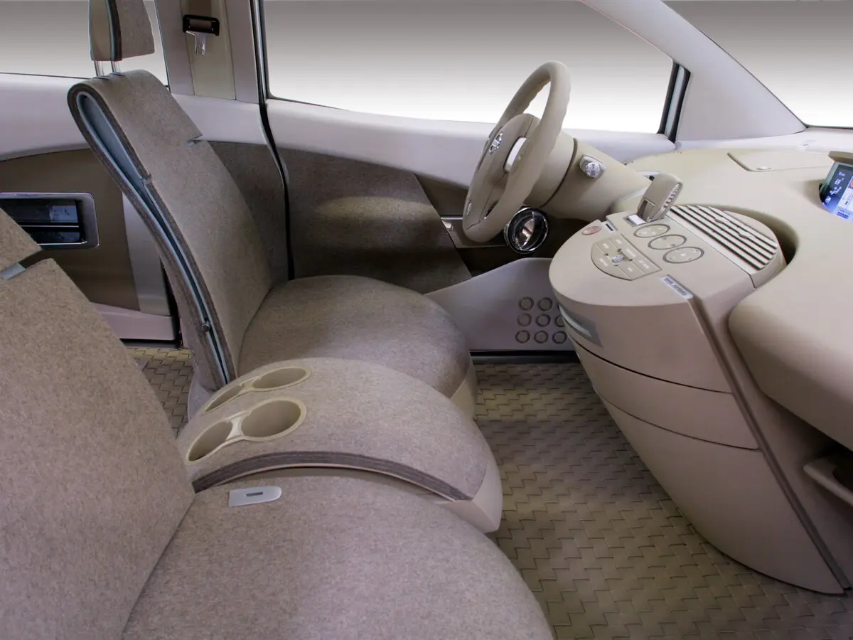Nissan Quest III Минивэн — сүрөт 6