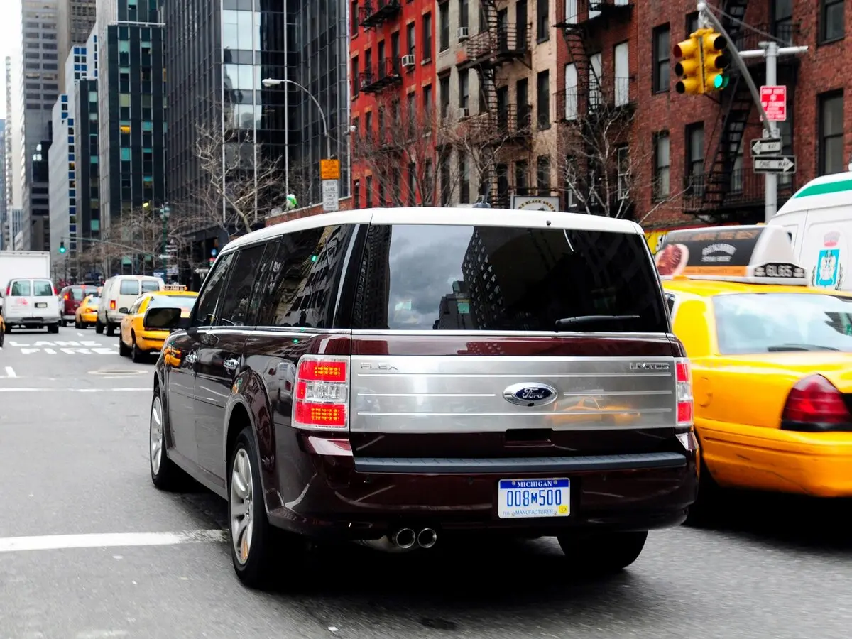 Ford Flex I Внедорожник 5 дв. — сүрөт 4