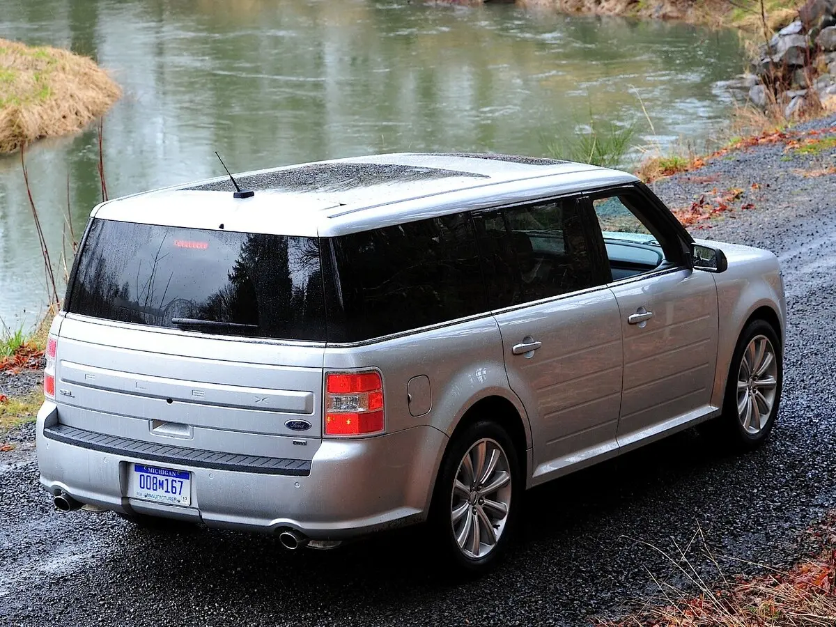 Ford Flex I Рестайлинг Внедорожник 5 дв. — сүрөт 5