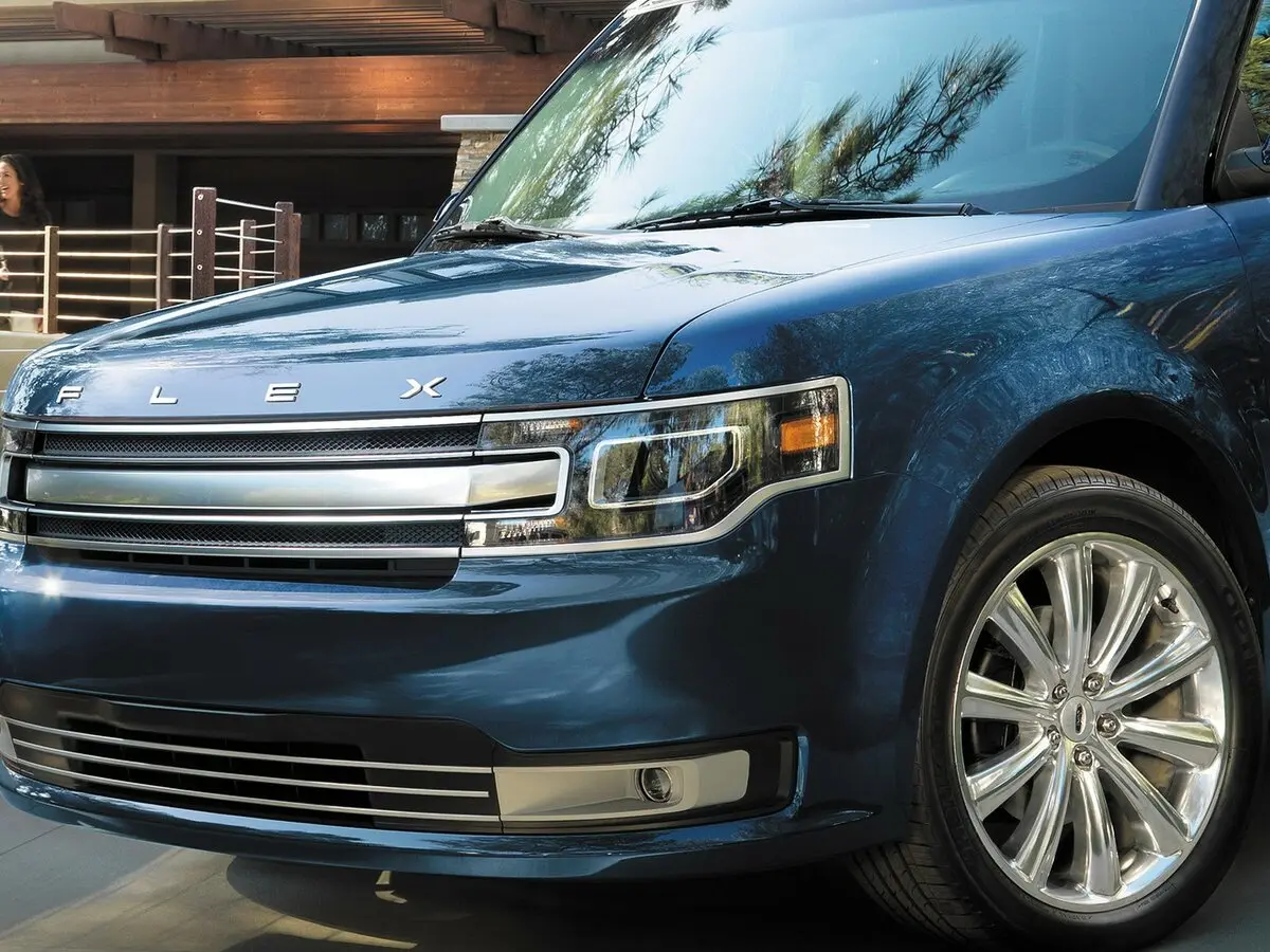 Ford Flex I Рестайлинг Внедорожник 5 дв. — сүрөт 19