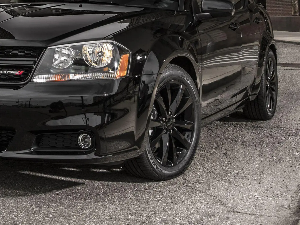 Dodge Avenger II Рестайлинг Седан — сүрөт 12