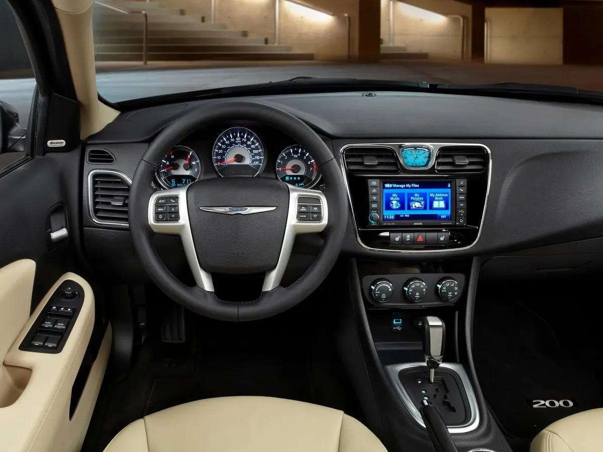 Chrysler 200 I Седан — сүрөт 4