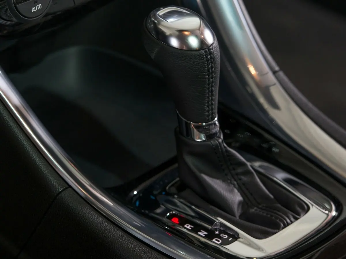 Chevrolet SS I Седан — сүрөт 10