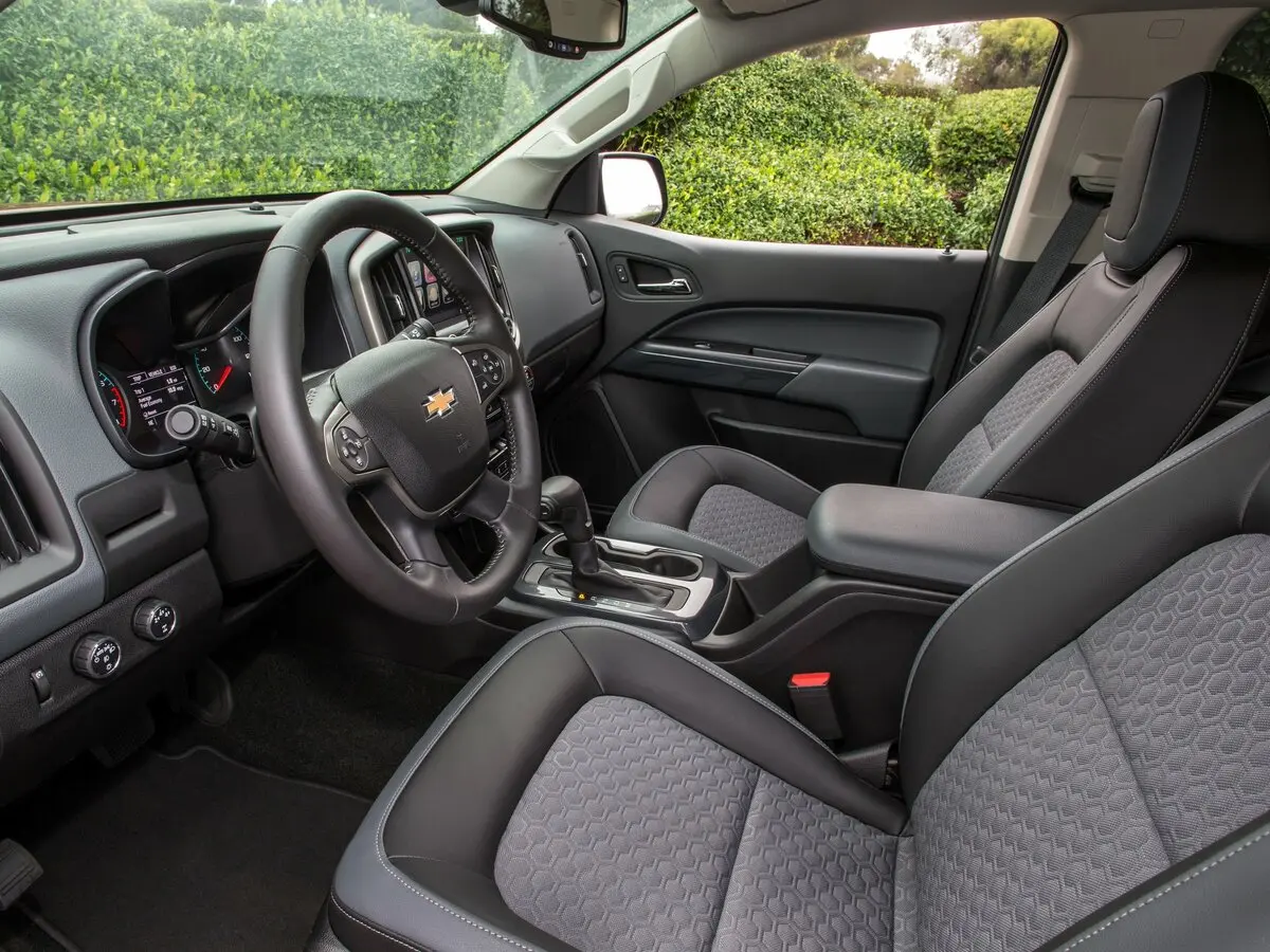 Chevrolet Colorado II Пикап Двойная кабина Crew Cab — сүрөт 7
