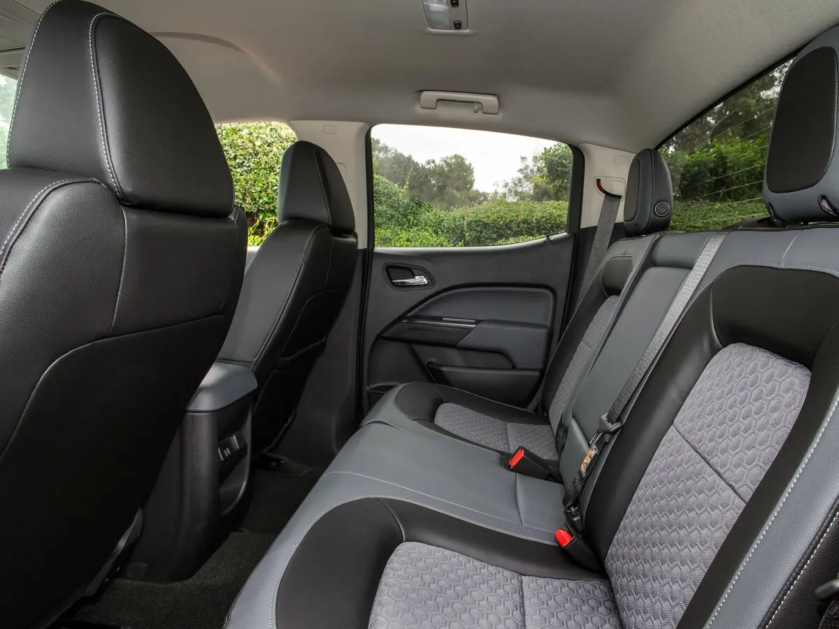 Chevrolet Colorado II Пикап Двойная кабина Crew Cab — сүрөт 9