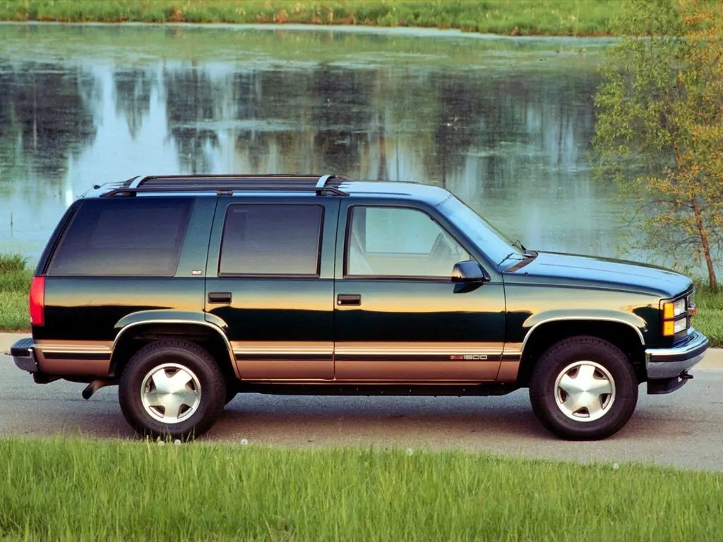 GMC Yukon I (GMT400) Внедорожник 5 дв. — 照片 2