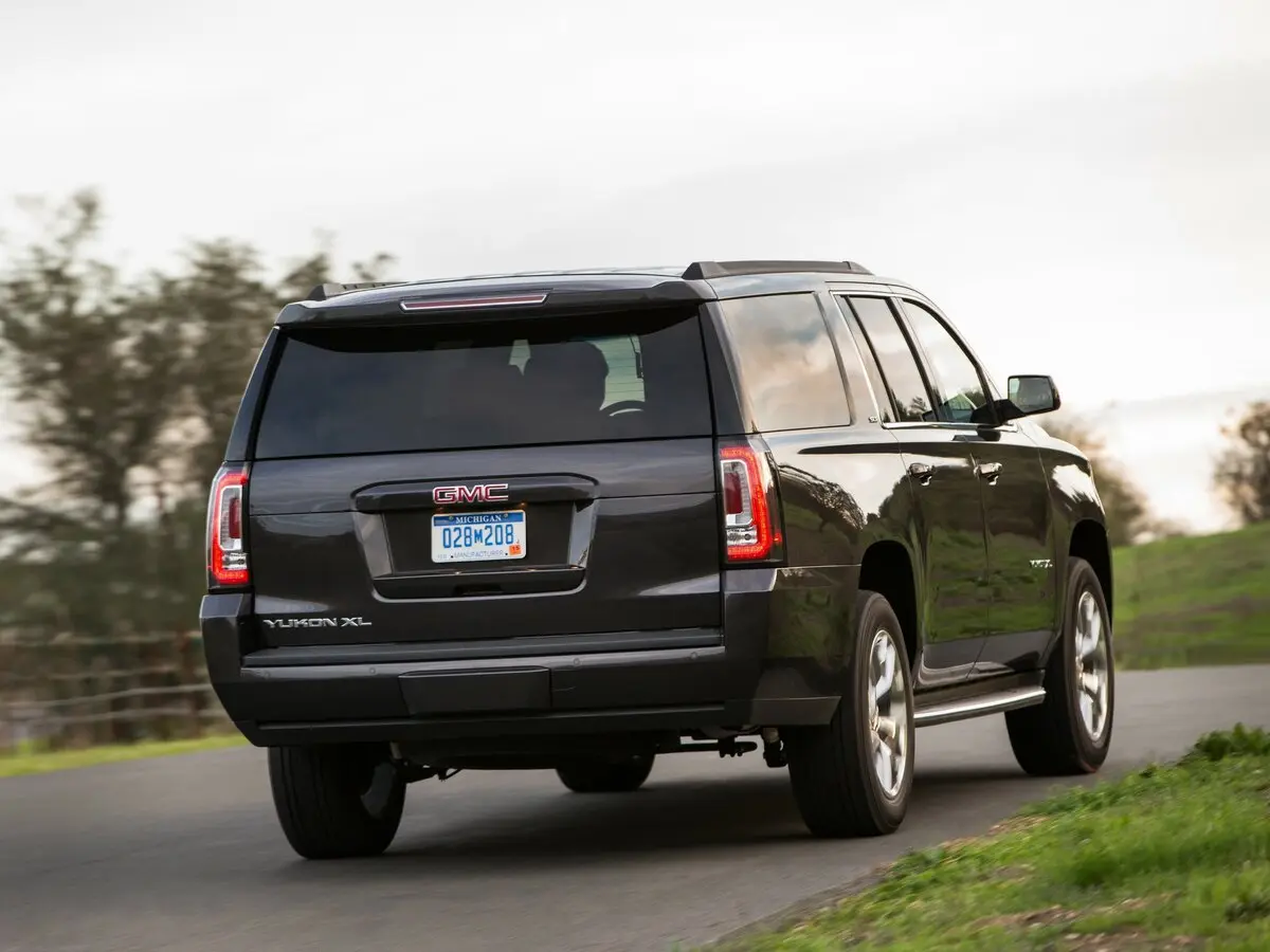 GMC Yukon IV (GMT K2UG) Внедорожник 5 дв. XL — сүрөт 4