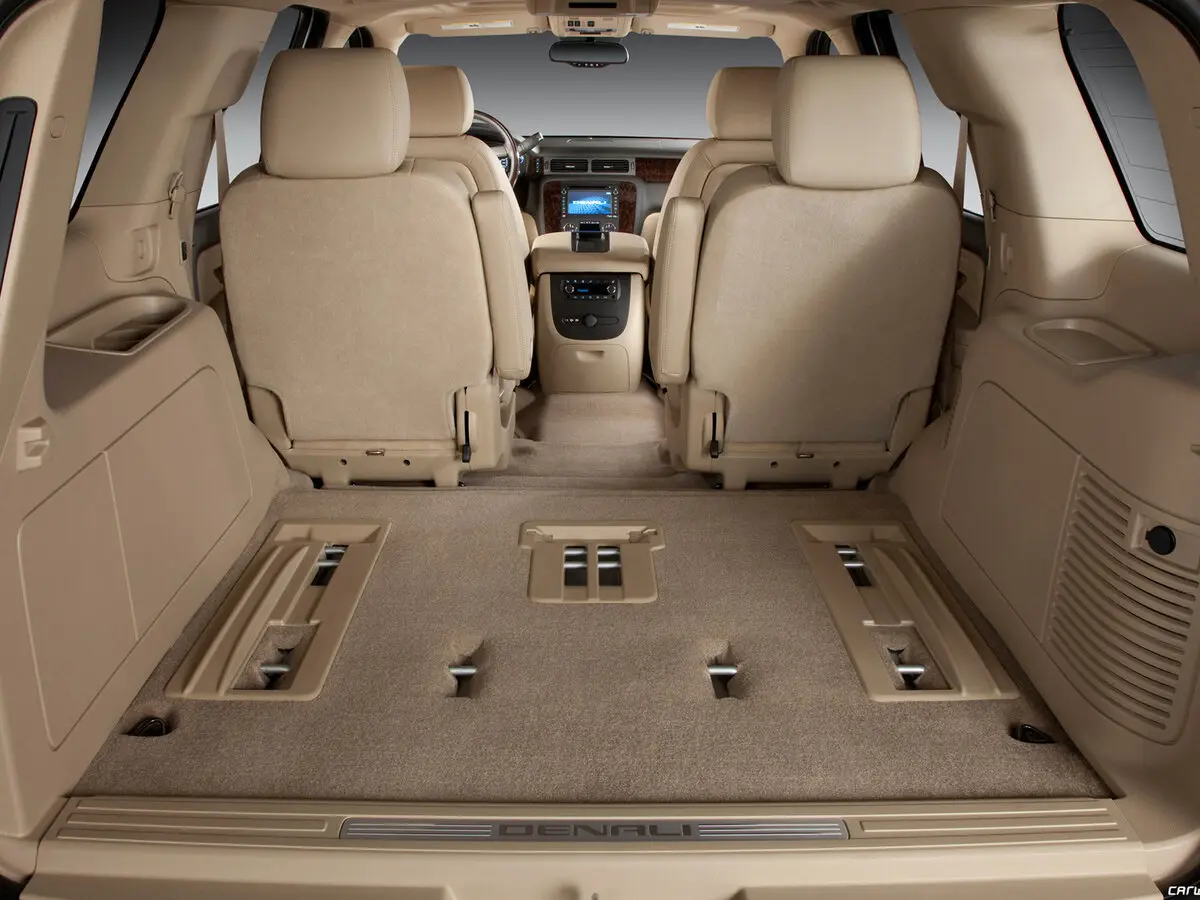 GMC Yukon IV (GMT K2UG) Внедорожник 5 дв. XL — сүрөт 13