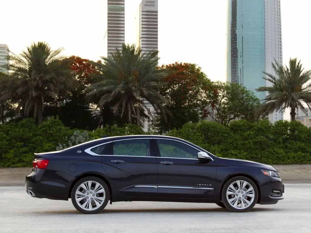Chevrolet Impala X Седан — сүрөт 2