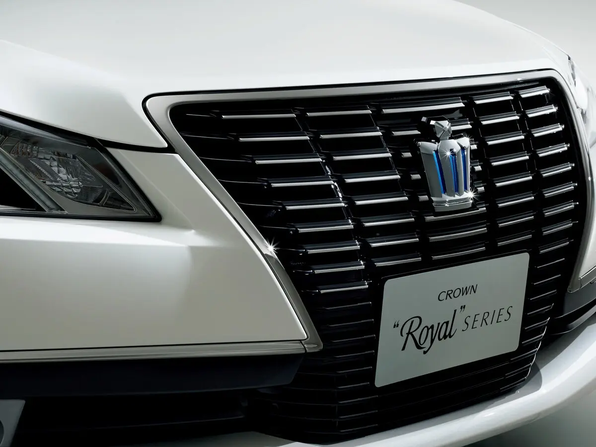 Toyota Crown XIV (S210) Седан — сүрөт 11