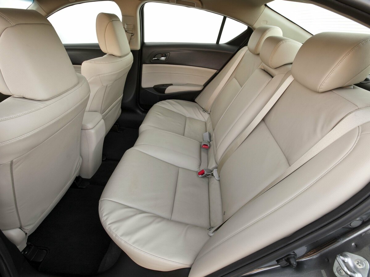 Acura ILX I Седан