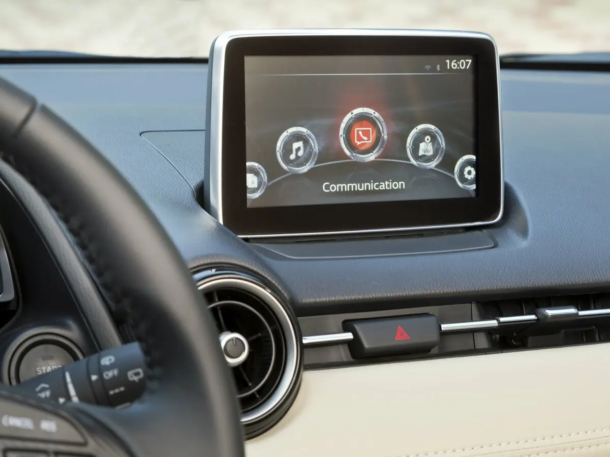 Mazda 2 III (DJ) Хэтчбек 5 дв. — сүрөт 18
